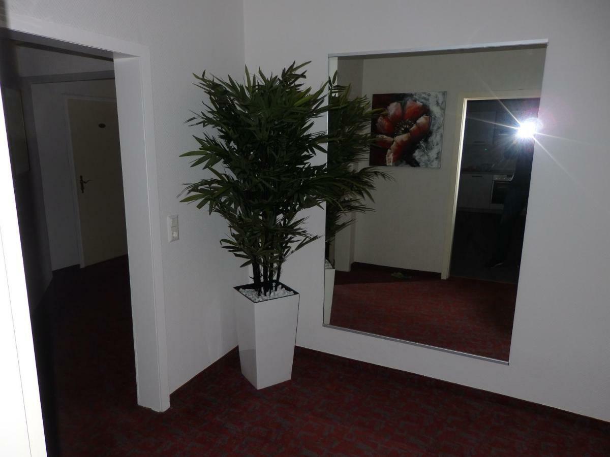 Hotel Zur Saale Weißenfels Esterno foto