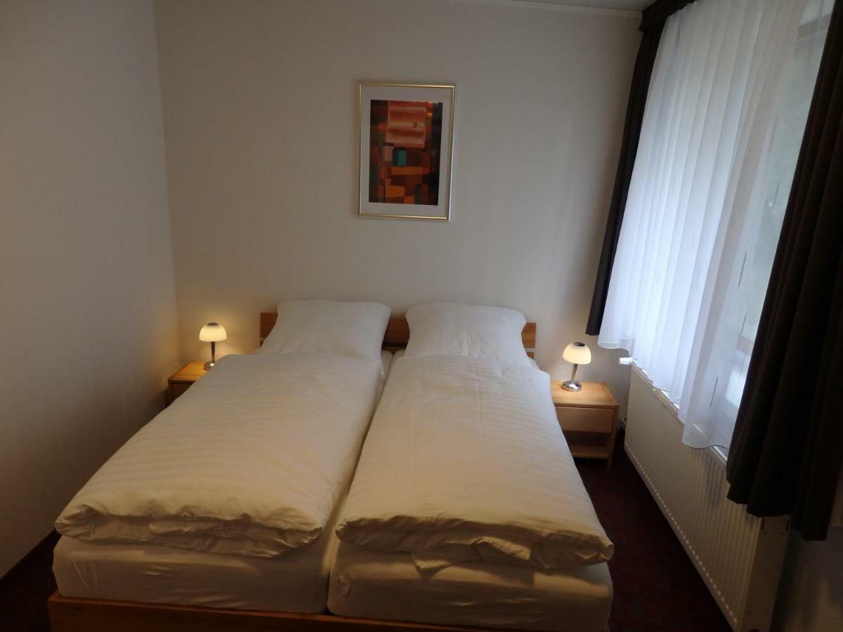 Hotel Zur Saale Weißenfels Esterno foto