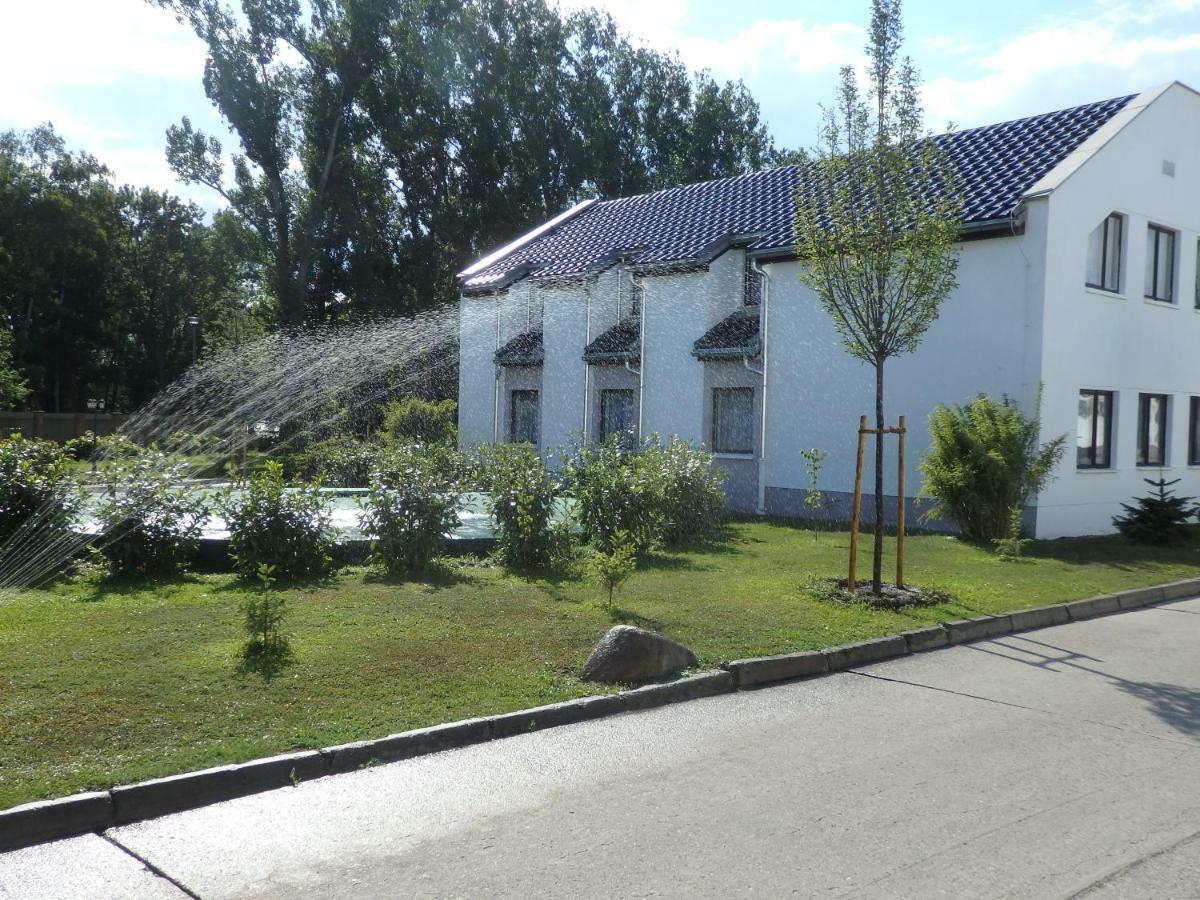 Hotel Zur Saale Weißenfels Esterno foto
