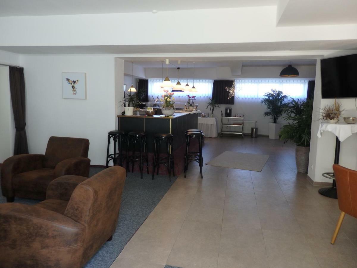 Hotel Zur Saale Weißenfels Esterno foto